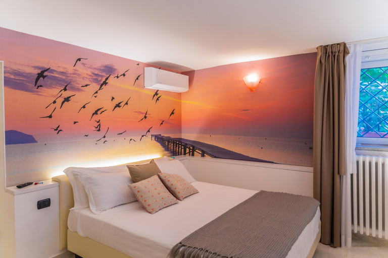 Bedroom 4, Marina Centro Suite, Rimini