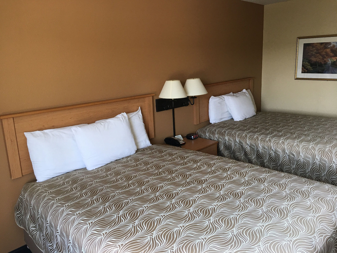 Bedroom 3, Hometown Inn Soddy Daisy, Hamilton