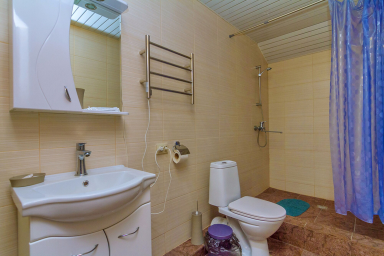 Bathroom 4, Rasputin Hotel&Spa, Mostovskiy rayon