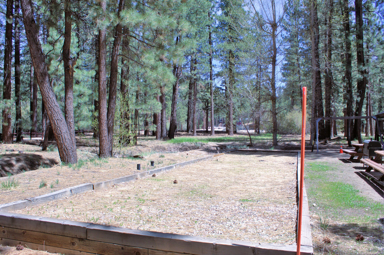 Others 5, Goldmine Lodge, San Bernardino