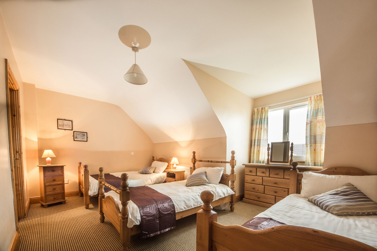 Bedroom 3, Portbeg Holiday Homes at Donegal Bay