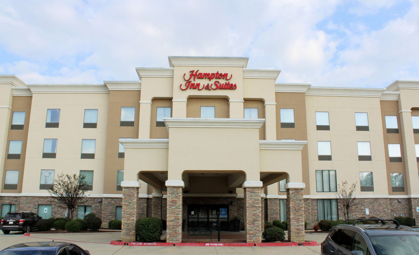 Exterior & Views 2, Hampton Inn & Suites Mount Pleasant, Titus