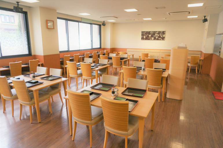 Food & Drinks 5, The Kato Hotel, Tōkai