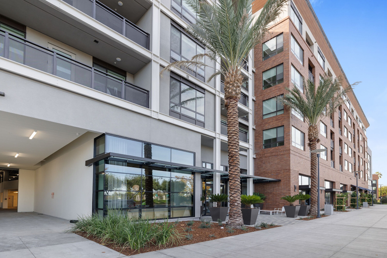 Exterior & Views 2, Kasa University-Airport Santa Clara, Santa Clara