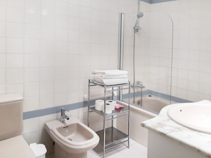 Bathroom 3, Prime Apartment Guia, Cascais