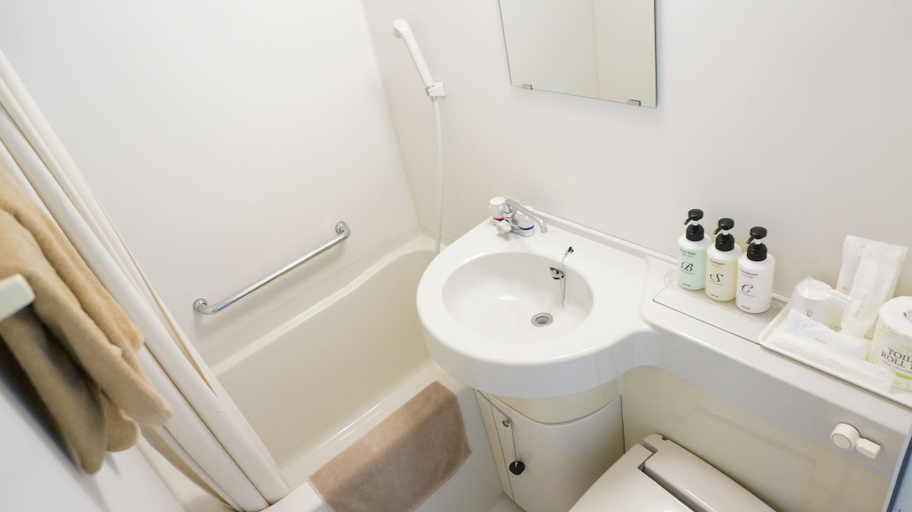 Bathroom 4, The Kato Hotel, Tōkai