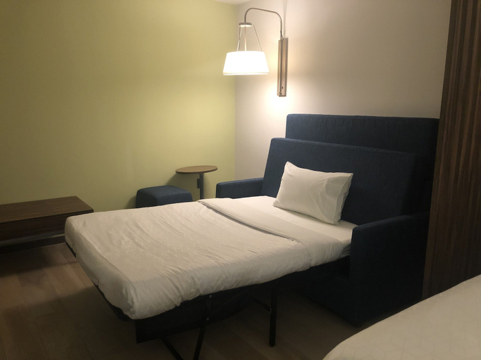 Bedroom 3, Holiday Inn Express & Suites PLAYA DEL CARMEN, Cozumel