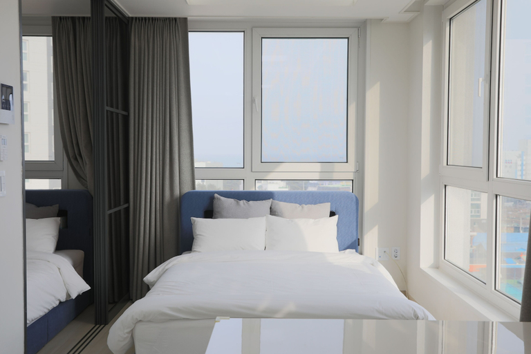 Bedroom 2, The Mark Sokcho Residence, Sokcho