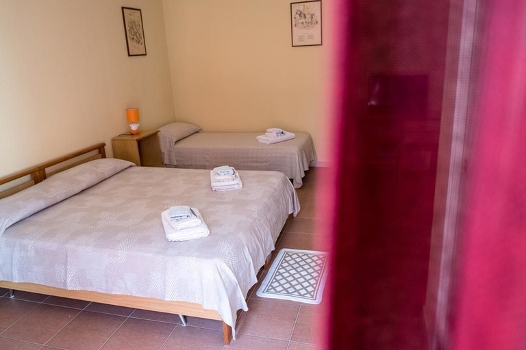 Bedroom 4, B&B Pinarina, Catanzaro