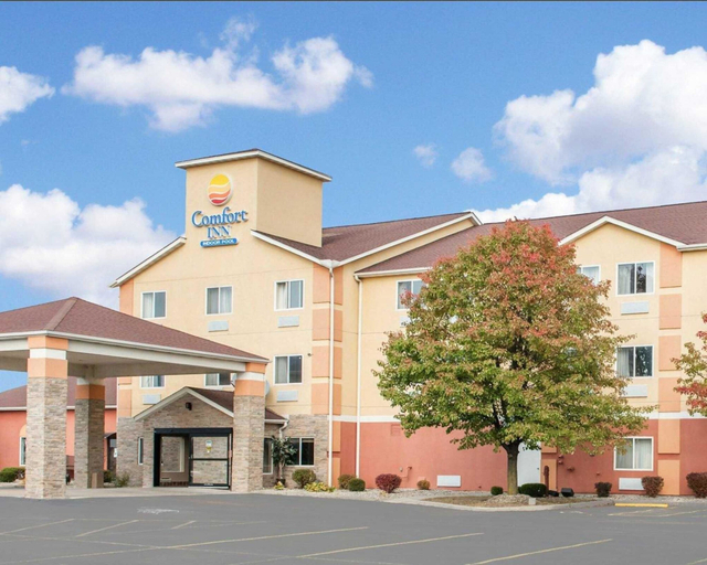 Exterior & Views 2, Comfort Inn Warren I-69, Huntington