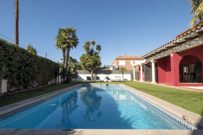 Sport & Beauty 5, Villa Bouganvillea, Barcelona