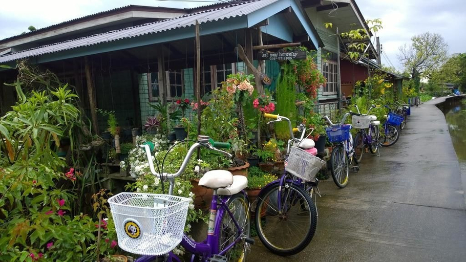 Others 5, Cast Away  Homestay, Pak Kret