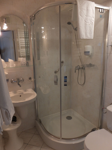 Bathroom 5, Hotel Gromada Pila, Piła