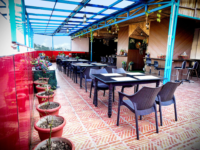 Food & Drinks 5, Hotel Crystal Palace, Dehradun