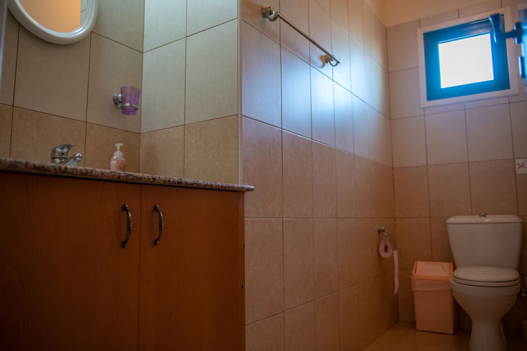 Bathroom 4, Hermes Villa