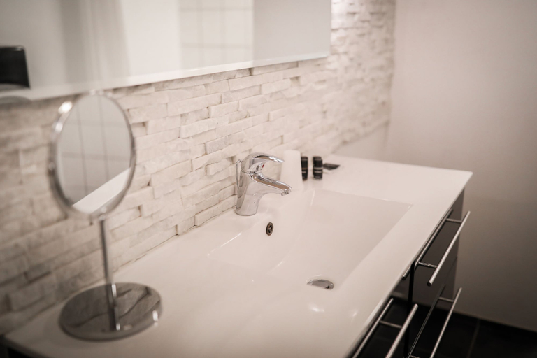 Bathroom 3, Dolphin Hotel Herning, Herning