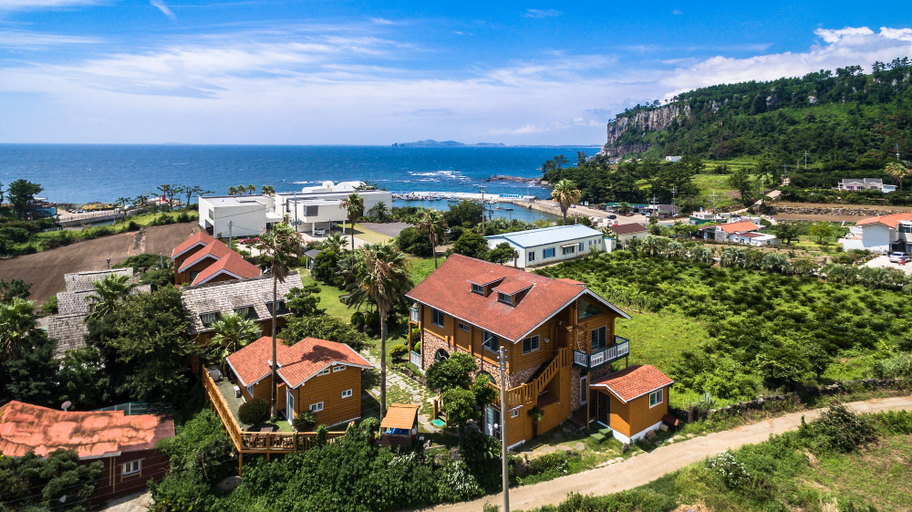 Others 5, Ocean Log Pension, Seogwipo