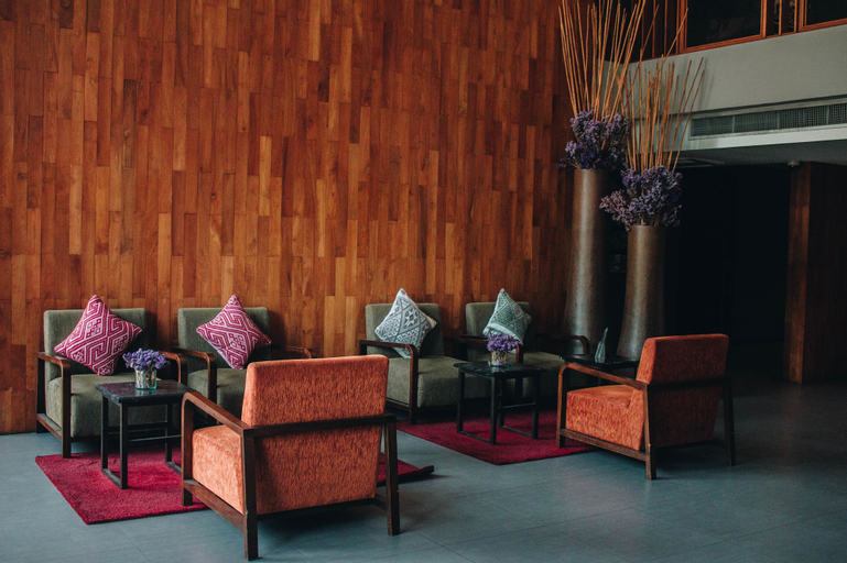 Public Area 4, Page 10, Hotel, Pattaya