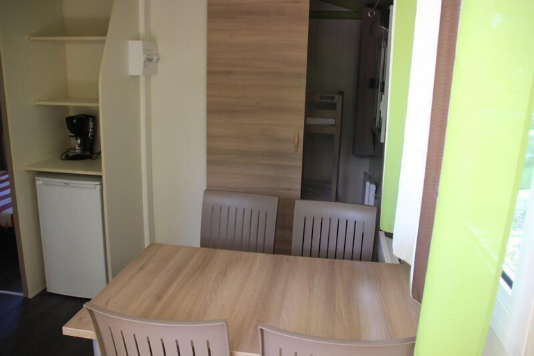 Others 5, Chalets Nemo du Camping Le Bivouac, Jura