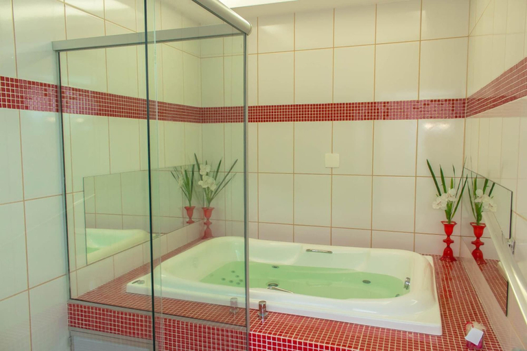 Bathroom 4, Hotel Mundial, Pirapora