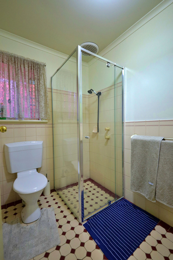 Bathroom 3, ParkViewAtMontagueFarm, Adelaide