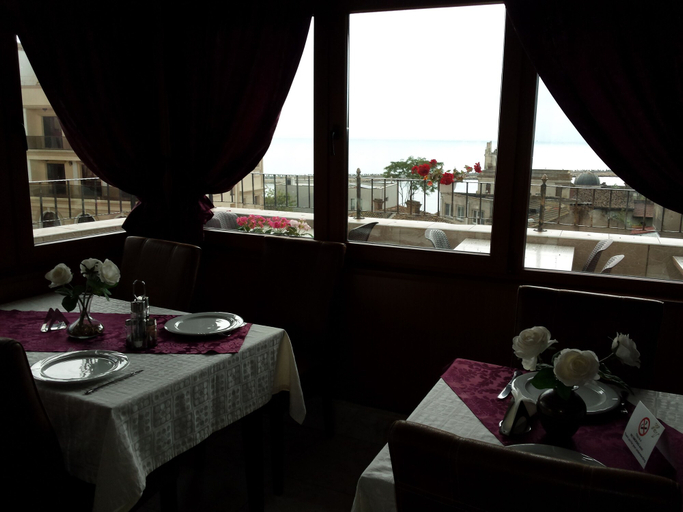 Food & Drinks 4, Voila Inn Constanta, Constanta
