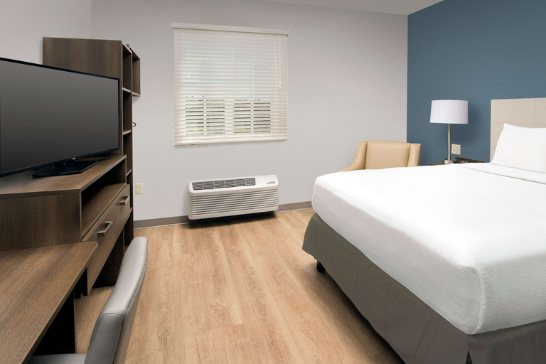 Bedroom 3, WoodSpring Suites Miami Southwest, Miami-Dade