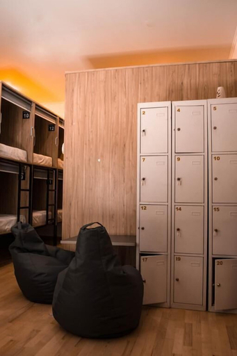 Others 3, Lounge Capsule Hostel, L'vivs'ka
