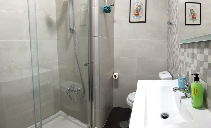 Bathroom 2, Apartamento À Cedofeita, Porto