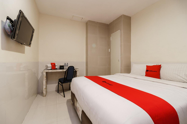 Bedroom 24