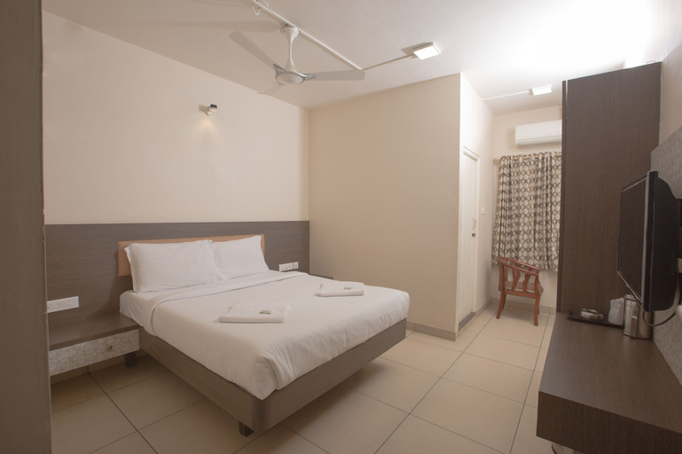 Bedroom 3, Hotel Sownthariyam, Dindigul