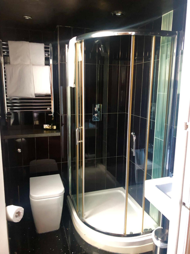 Bathroom 3, The Lilly, Conwy