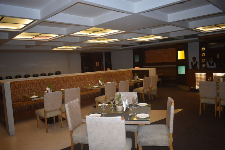 Food & Drinks 5, The Ocean Pearl Retreat, Delhi