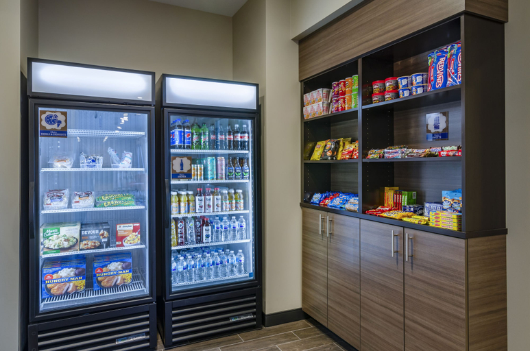 Food & Drinks 5, Sleep Inn Great Falls Airport, Cascade