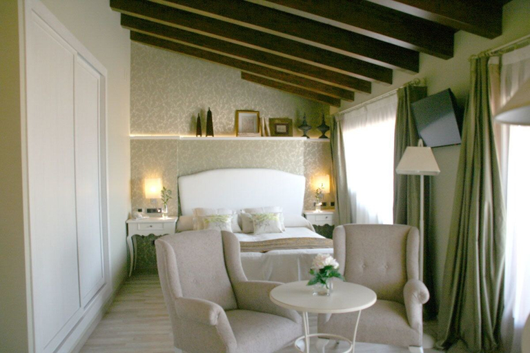 Bedroom 3, Hotel Castillo de Alquézar, Huesca