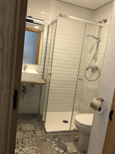 Bathroom 4, Hotel Finca Alcamino, Cantabria