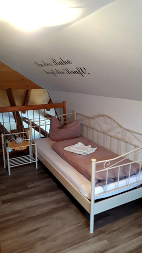 Bedroom 2, Antikhotel Steinbacher Hof, Kronach