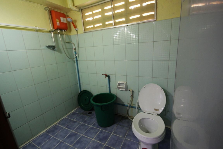 Bathroom 4, Chatfah Resort, Khao Kho