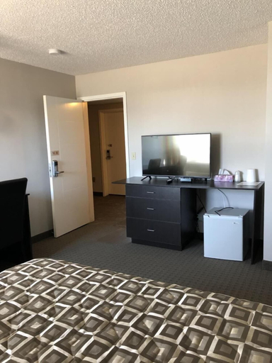 Others 4, Arbour Ridge Inn & Suites, Division No. 13