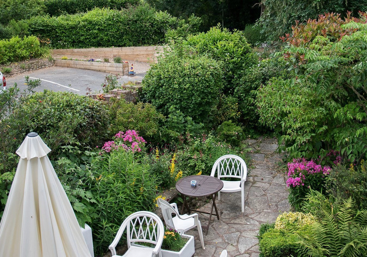 Others 5, Southern Cross Guest House, Devon