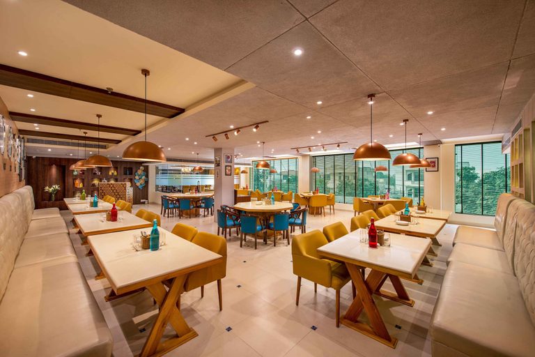 Food & Drinks 5, Bloom Boutique - Ranjit Avenue, Amritsar