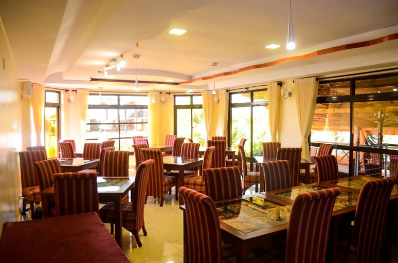 Food & Drinks 5, Regency Mount Kenya Hotel, Buuri