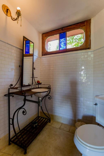 Bathroom 4, Feiticeira GuestHouse, Ilhabela