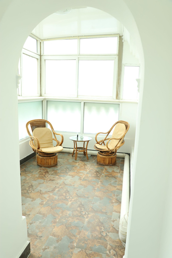 Others 5, Glory's house, Beijing