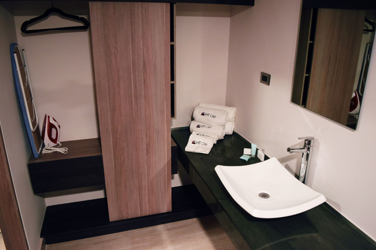 Bathroom 5, Hotel HT ole, Tijuana