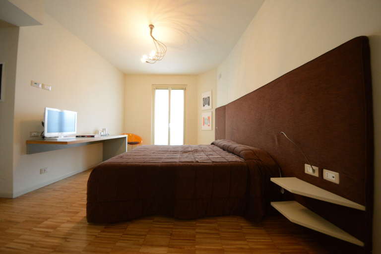 Bedroom 3, Stile Libero, Bergamo