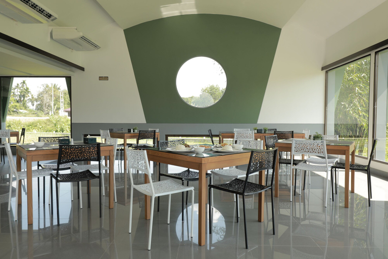 Food & Drinks 4, Hotel Popular ( Kyaik Hto), Thaton
