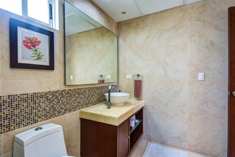 Bathroom 4, Carmen Sol Rentals Apartamentos, Cozumel
