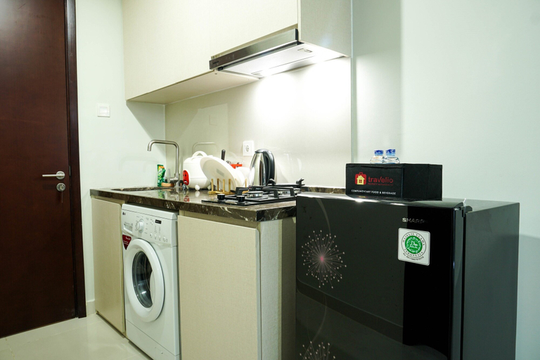 Others 2, Modern with City View @ Studio Puri Mansion Apartment By Travelio, West Jakarta