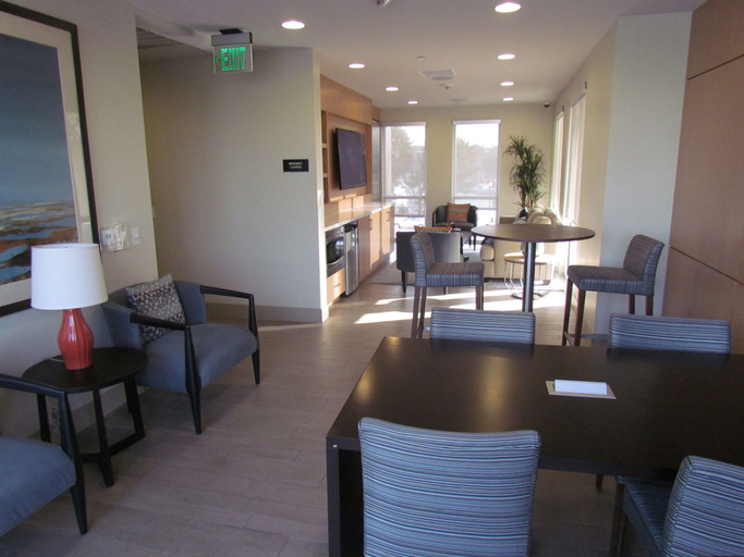 Others 4, Apartment with Full Amenities - Miracle Mile, Los Angeles